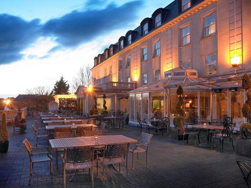 Bridge House Hotel, Leisure Club & Spa Tullamore Exterior photo